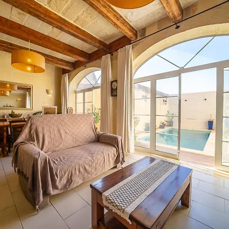 Qronfla With Private Pool In Island Of Gozo * Zebbug (Gozo)