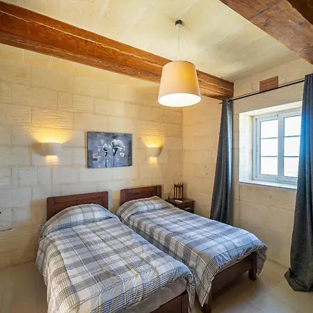 Casa vacanze Qronfla With Private Pool In Island Of Gozo