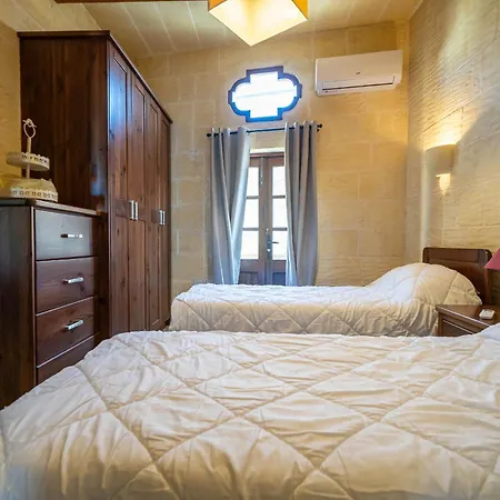 Qronfla With Private Pool In Island Of Gozo Casa vacanze Zebbug (Gozo)