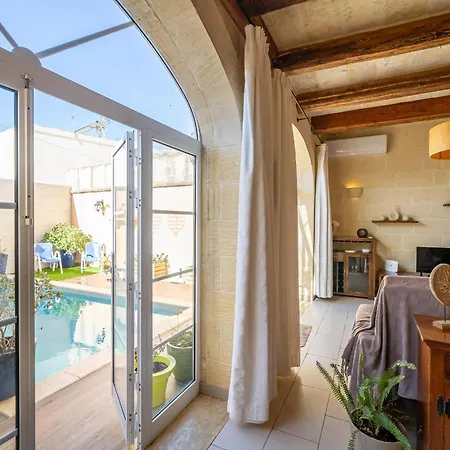Сasa de vacaciones Qronfla With Private Pool In Island Of Gozo